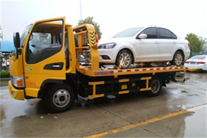 银州附近拖车救援24小时服务热线