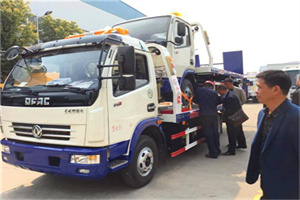 银州汽车道路救援拖车价格